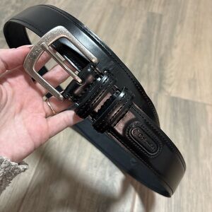 Columbia Men’s Black Leather Belt Size XL
